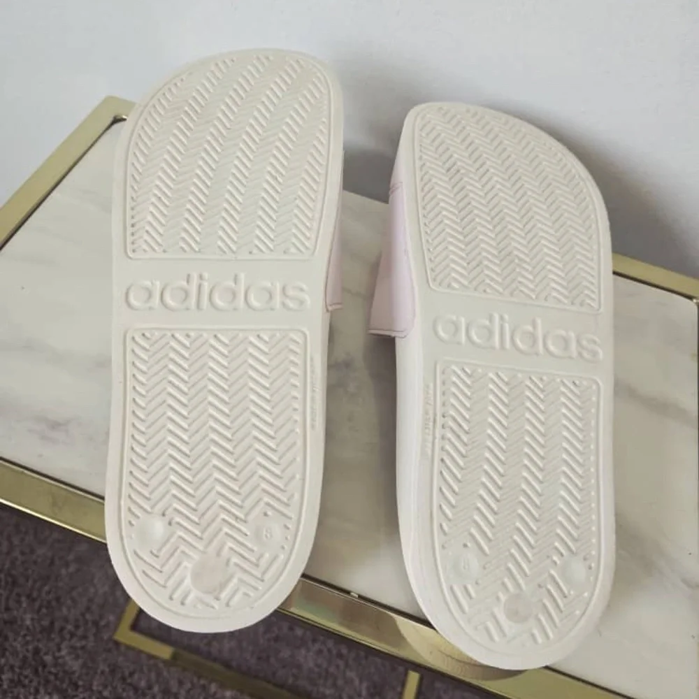 adidas slide into